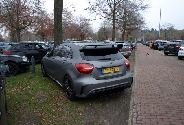 Mercedes-AMG A 45 W176 2015