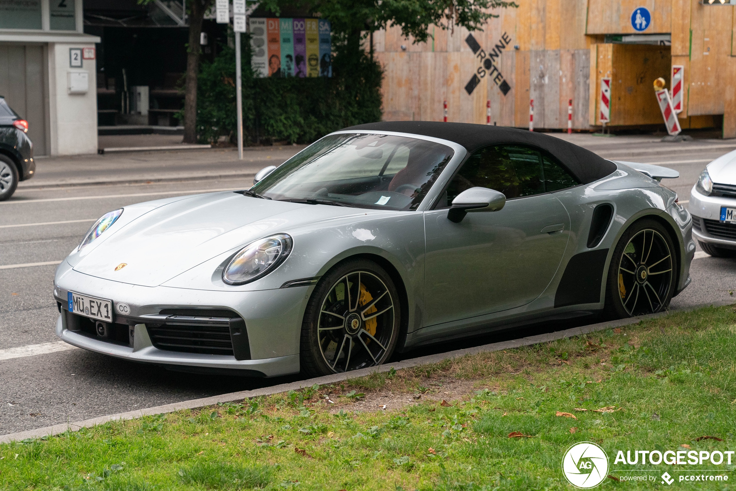 Porsche 992 Turbo S Cabriolet