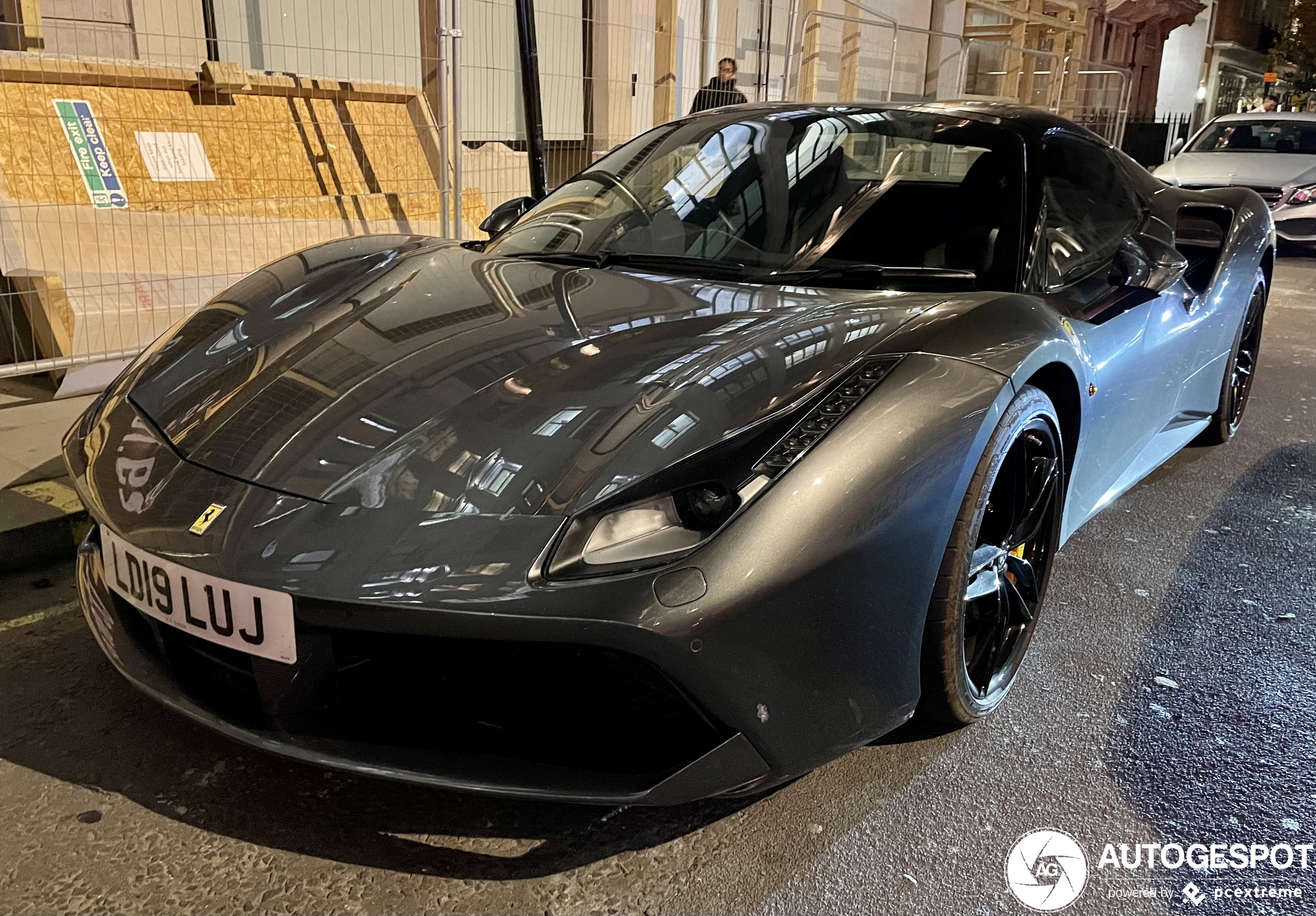 Ferrari 488 Spider