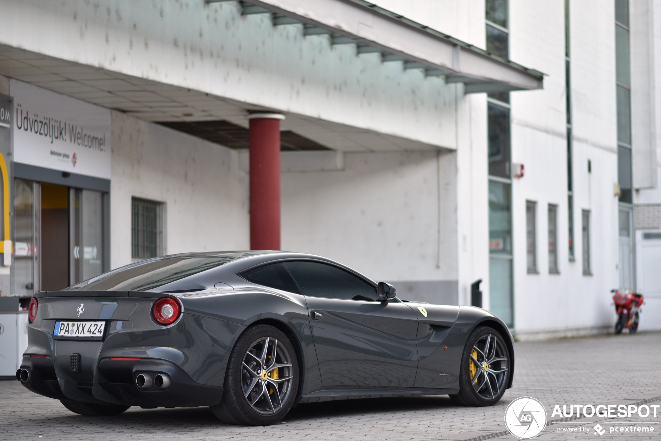 Ferrari F12berlinetta