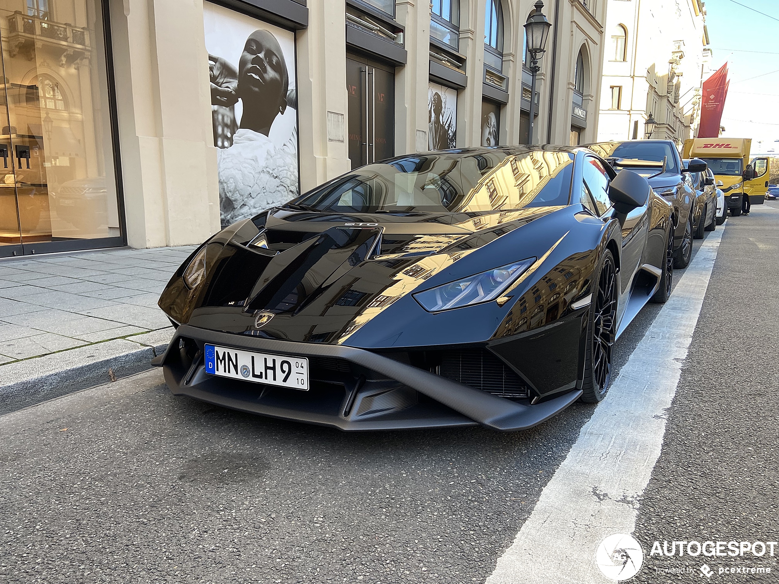 Lamborghini Huracán LP640-2 STO