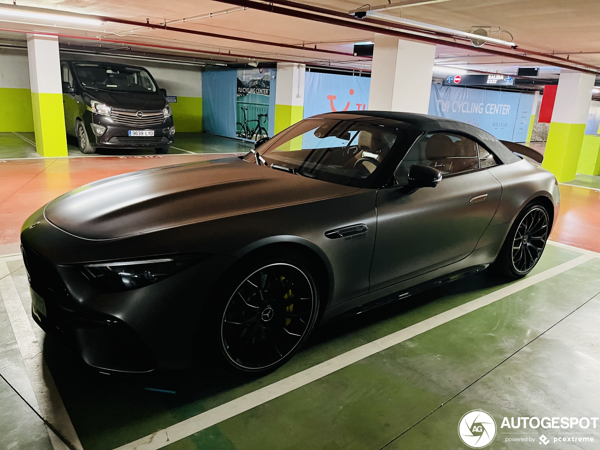 Mercedes-AMG SL 63 R232