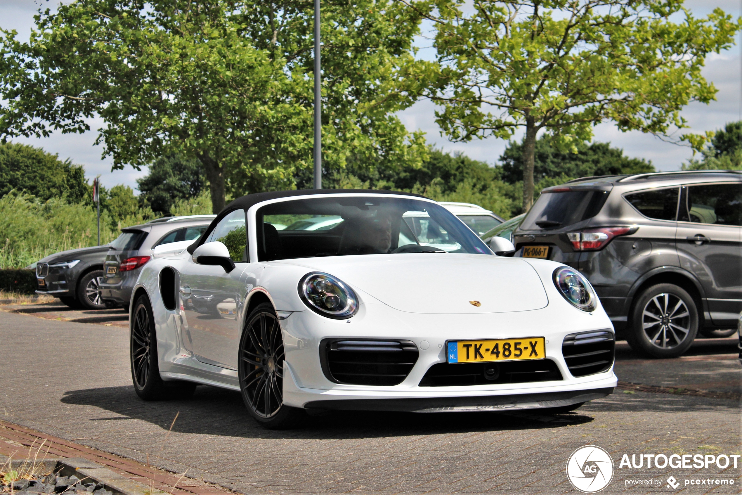 Porsche 991 Turbo S Cabriolet MkII