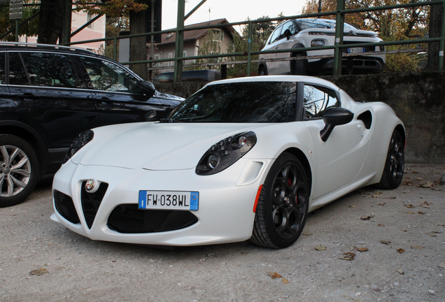 Alfa Romeo 4C Launch Edition