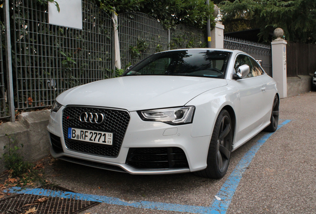 Audi RS5 B8 2012