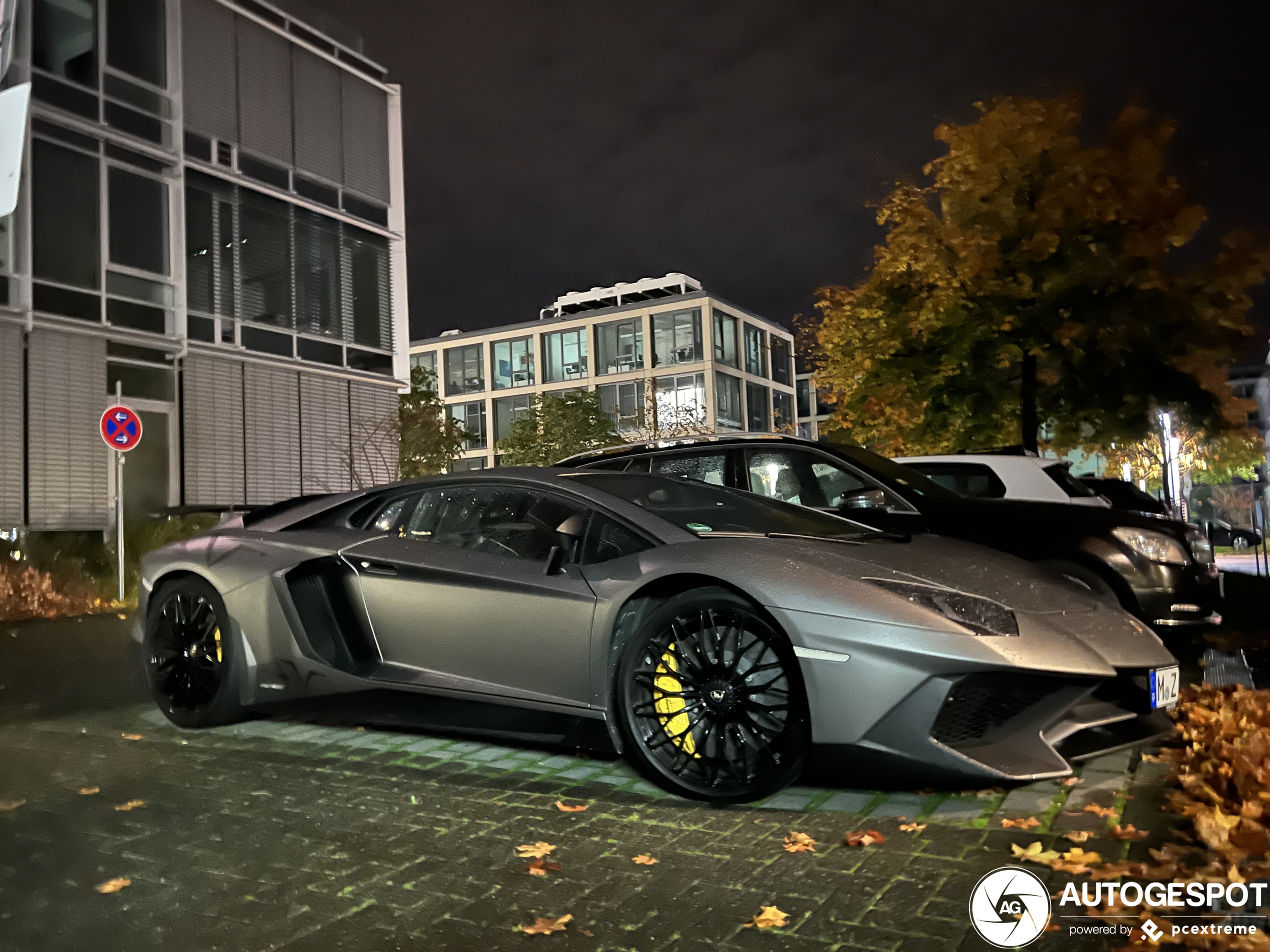 Lamborghini Aventador LP750-4 SuperVeloce