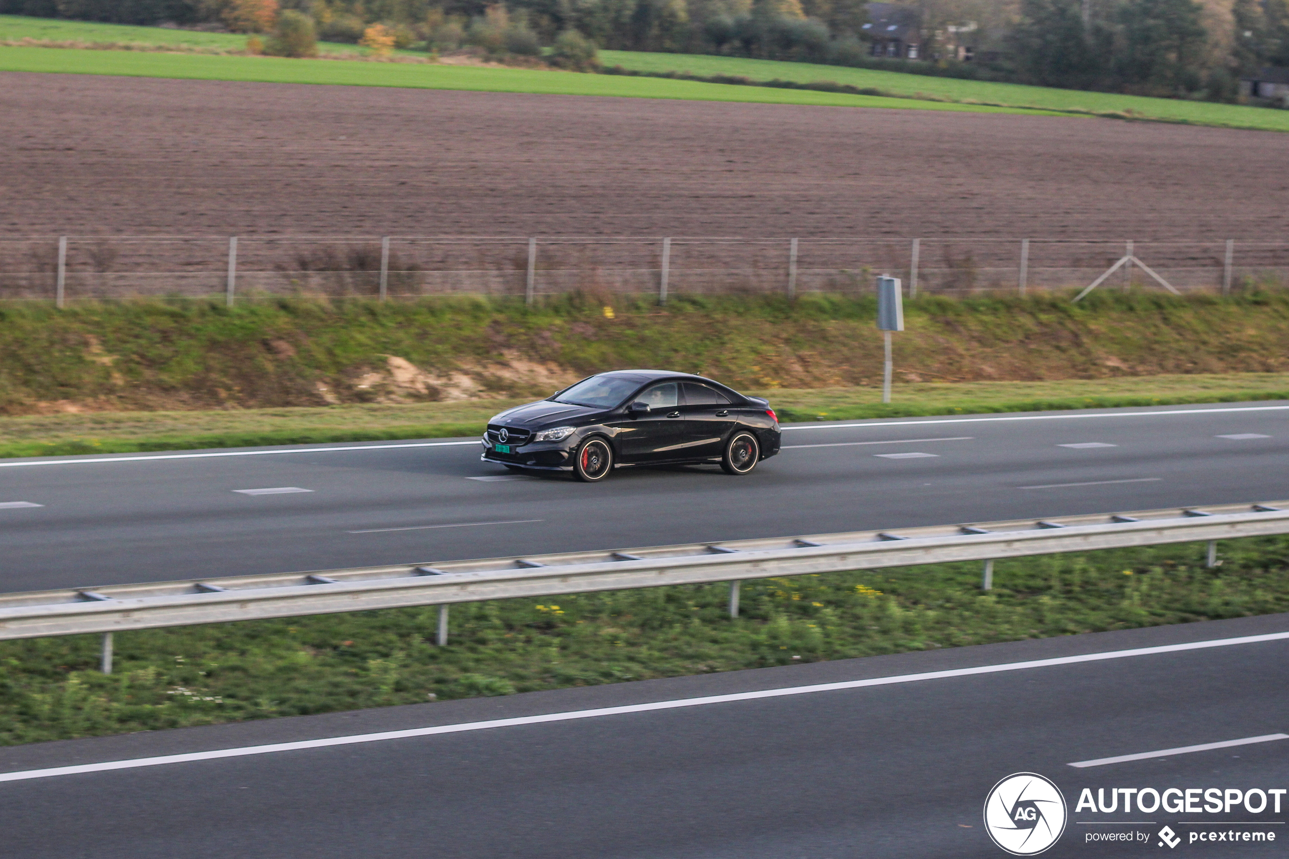 Mercedes-Benz CLA 45 AMG C117