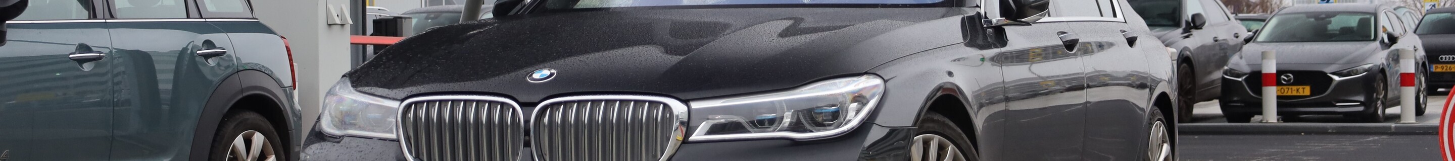 BMW M760Li xDrive