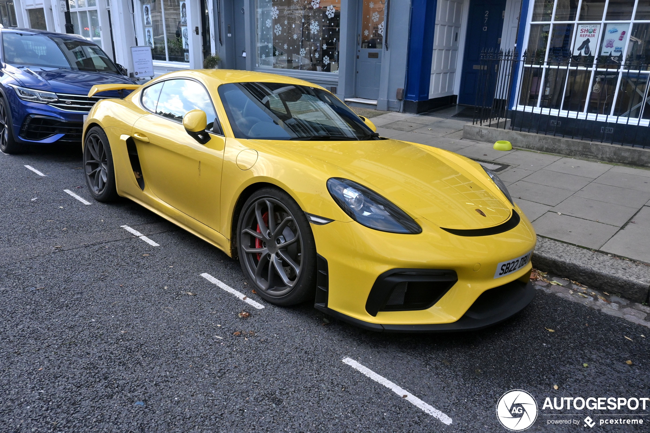 Porsche 718 Cayman GT4