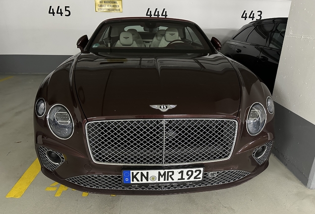 Bentley Continental GTC V8 2020