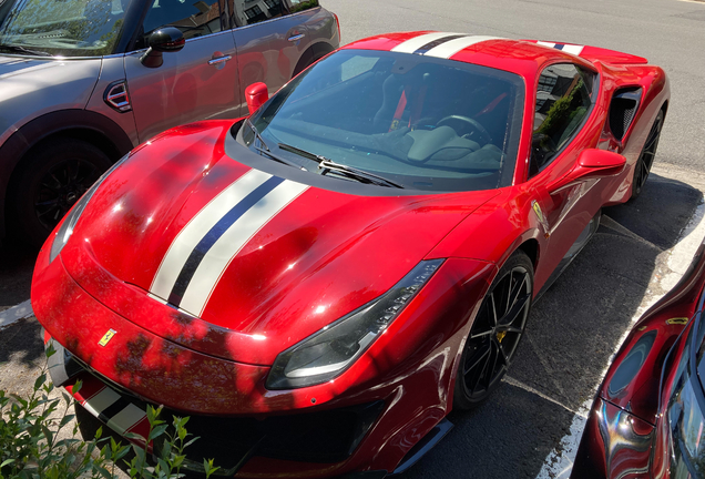 Ferrari 488 Pista