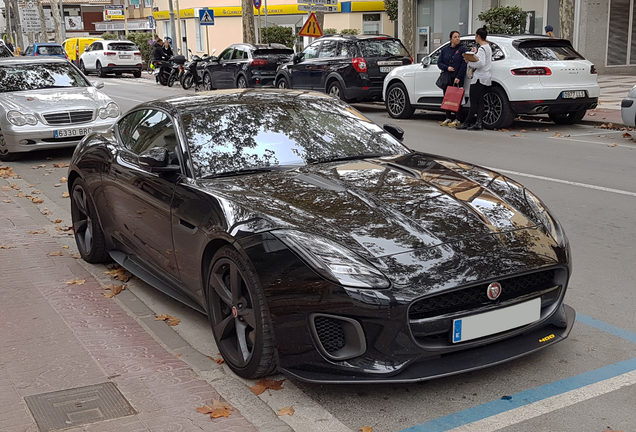 Jaguar F-TYPE 400 Sport Coupé