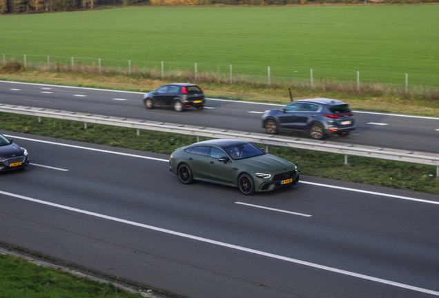 Mercedes-AMG GT 63 S X290