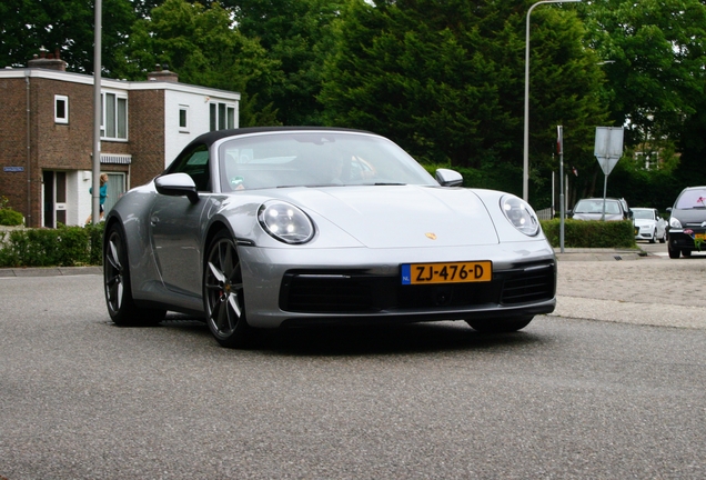 Porsche 992 Carrera 4S Cabriolet