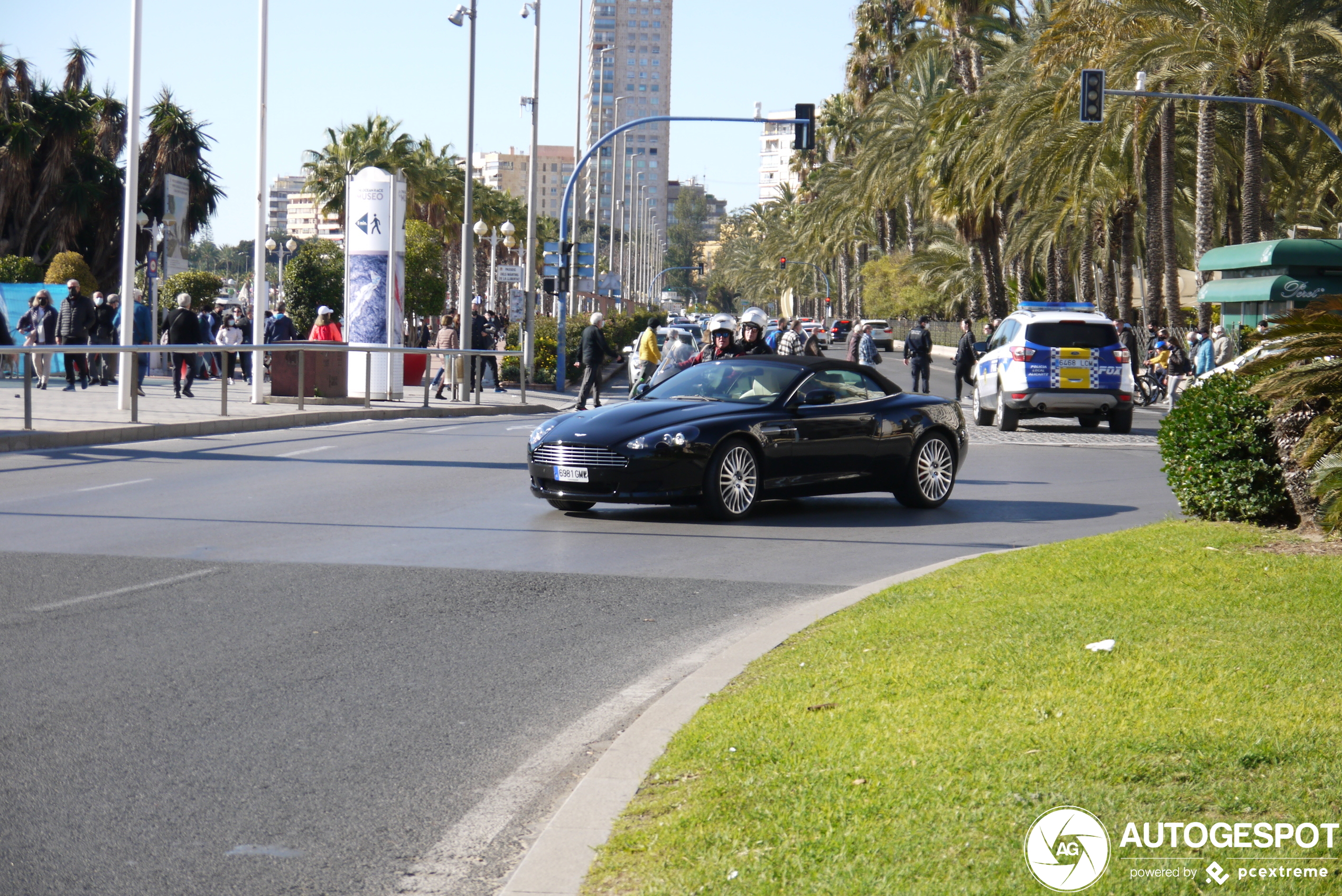 Aston Martin DB9 Volante