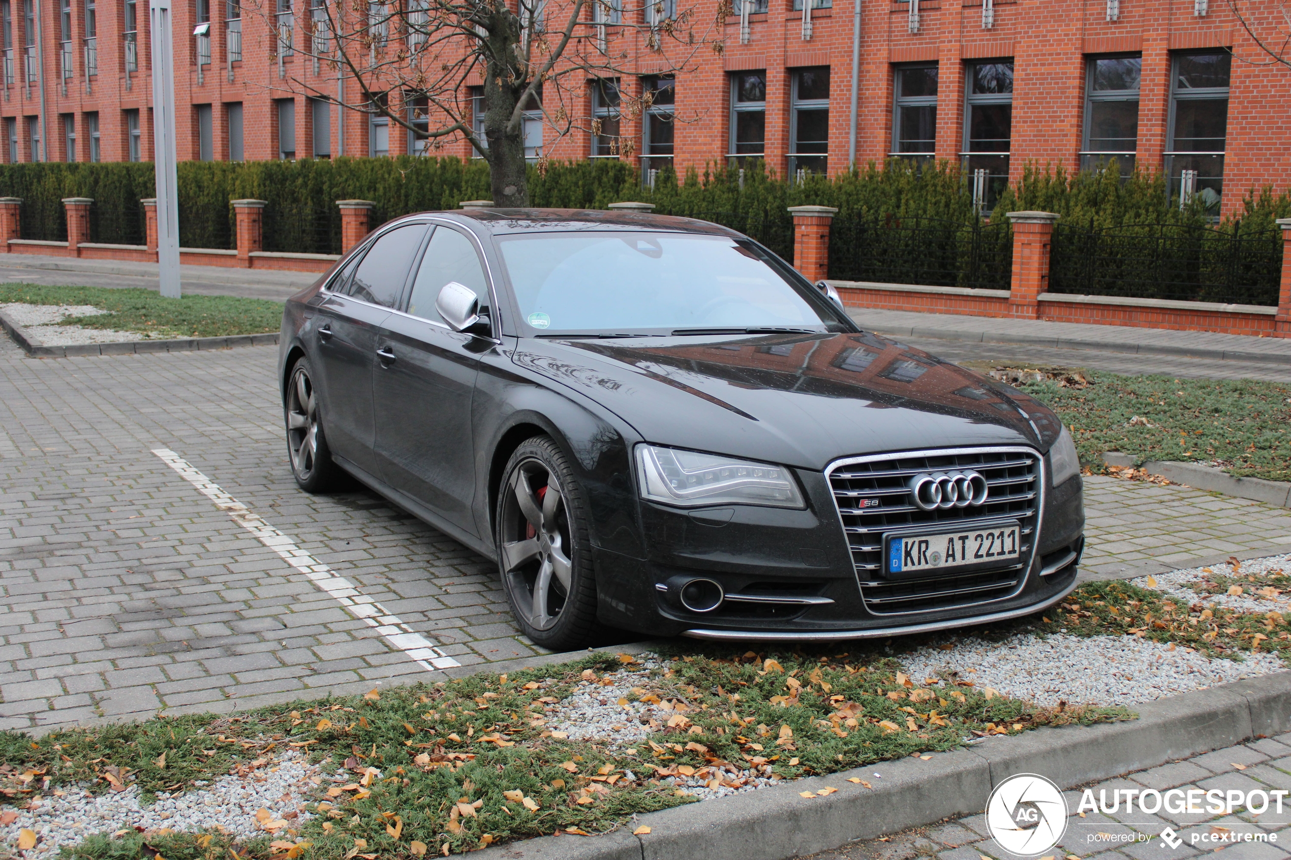 Audi S8 D4