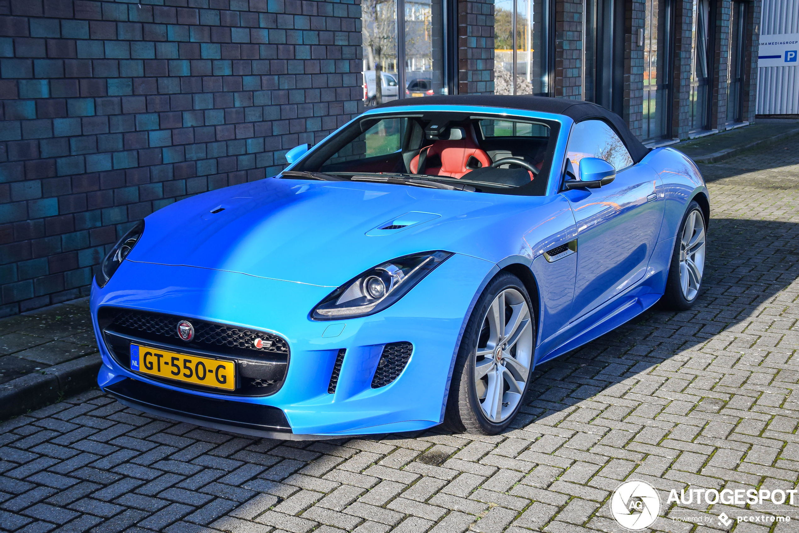 Jaguar F-TYPE S AWD Convertible