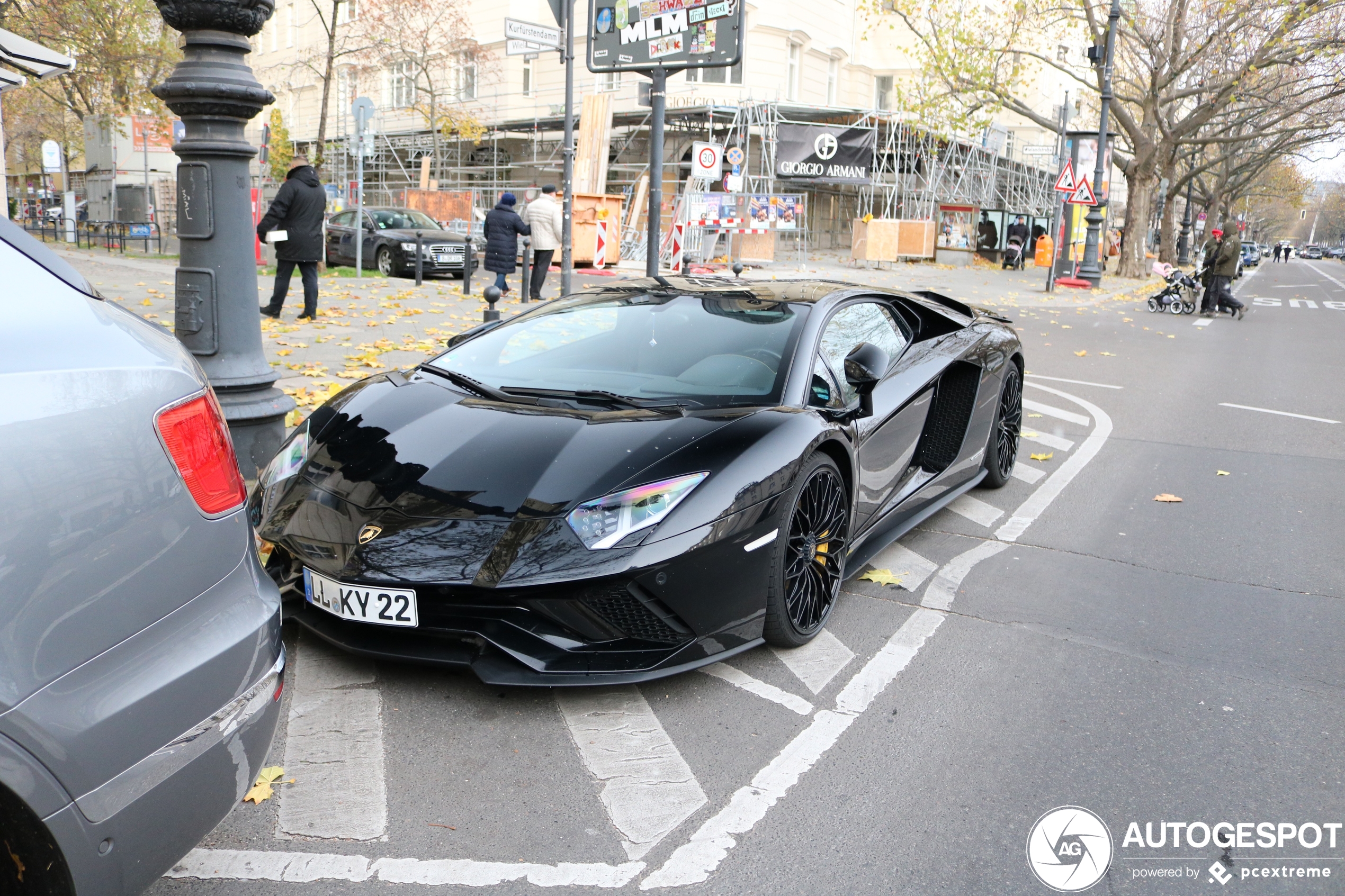 Lamborghini Aventador S LP740-4