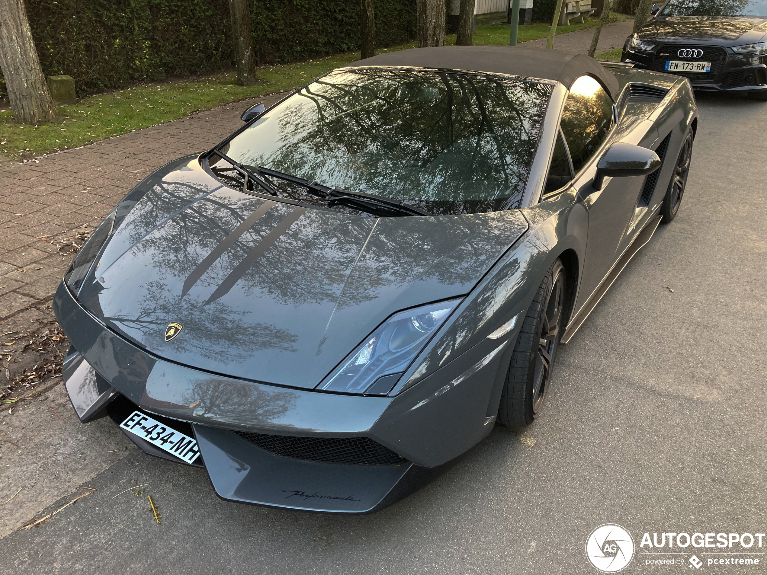 Lamborghini Gallardo LP570-4 Spyder Performante