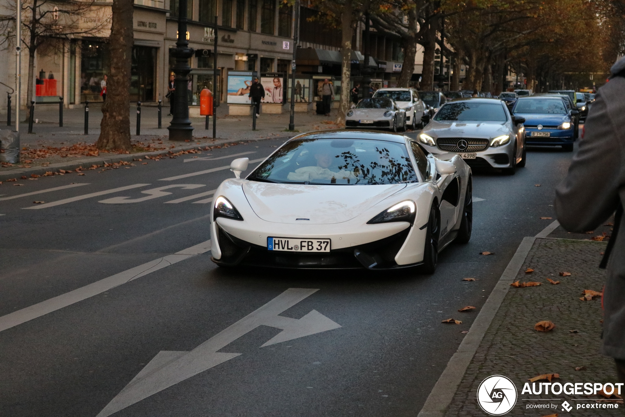 McLaren 570S