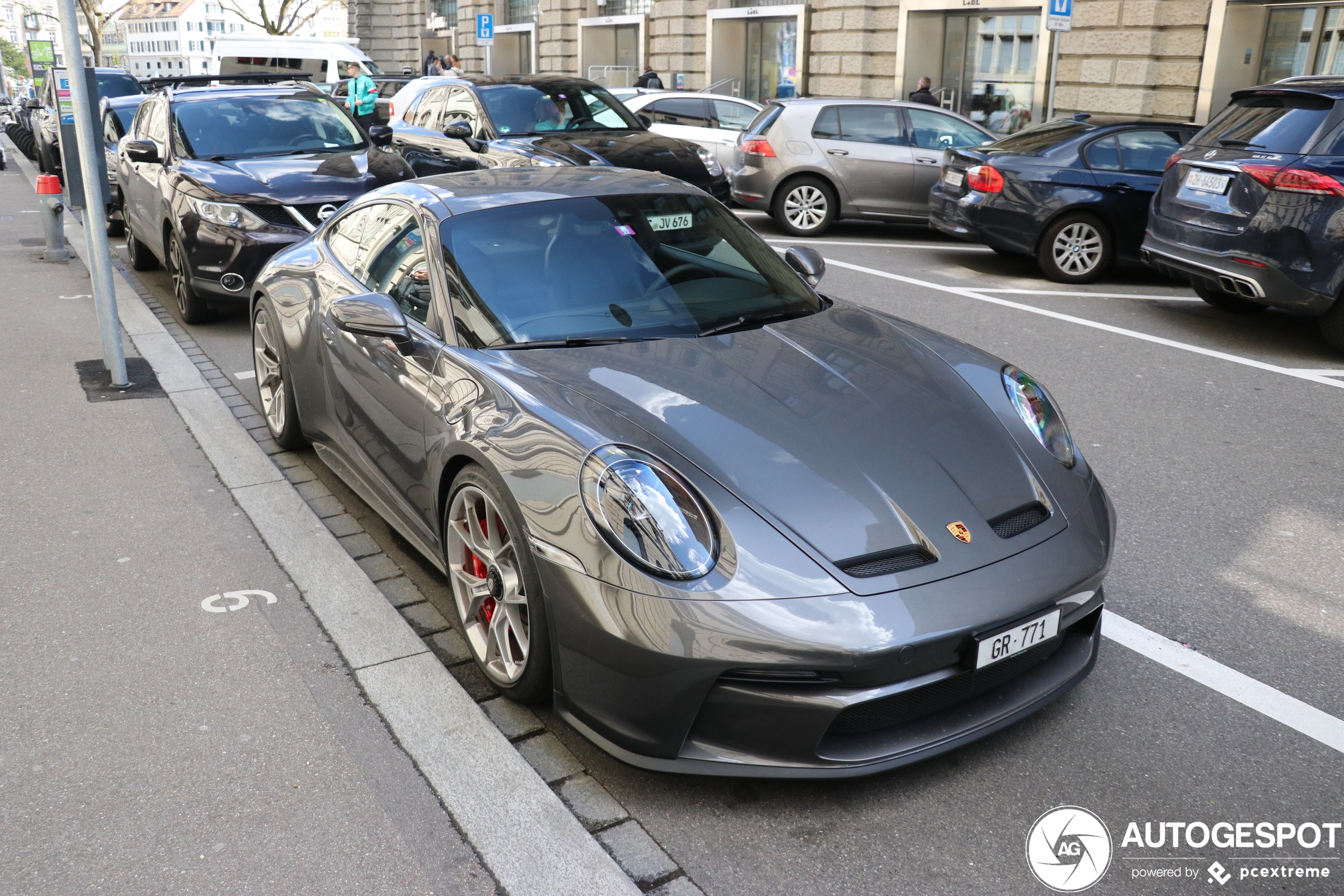 Porsche 992 GT3 Touring