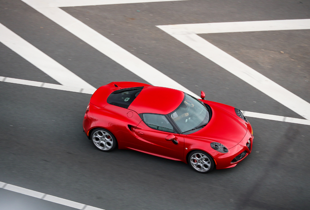 Alfa Romeo 4C Coupé