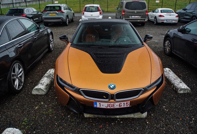 BMW i8 Roadster