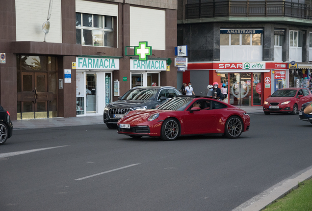 Porsche 992 CARRERA 4S