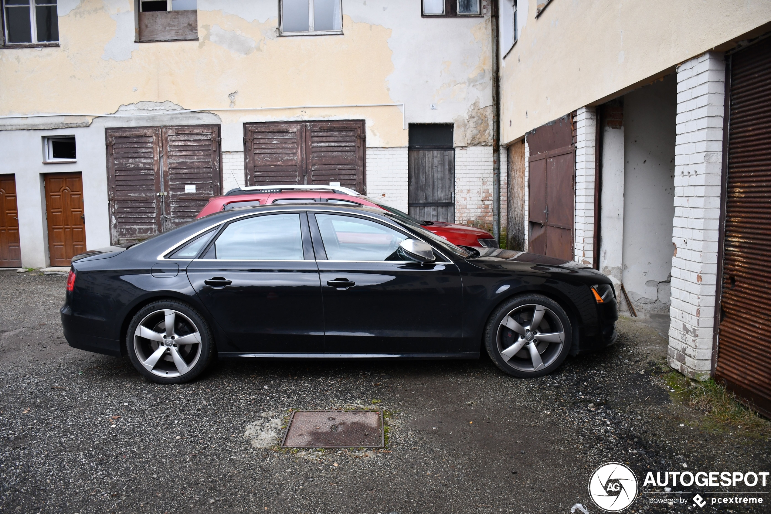 Audi S8 D4