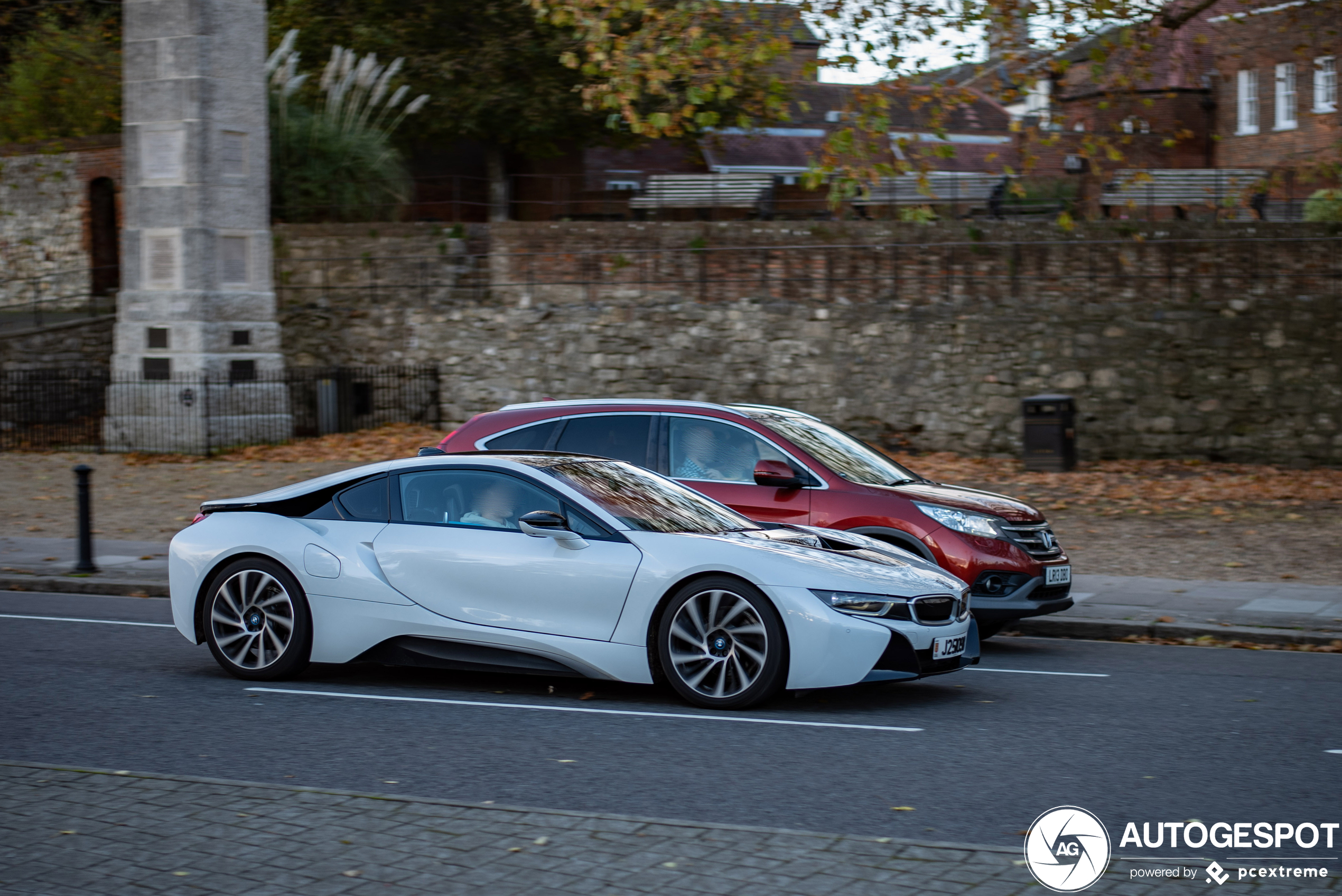 BMW i8