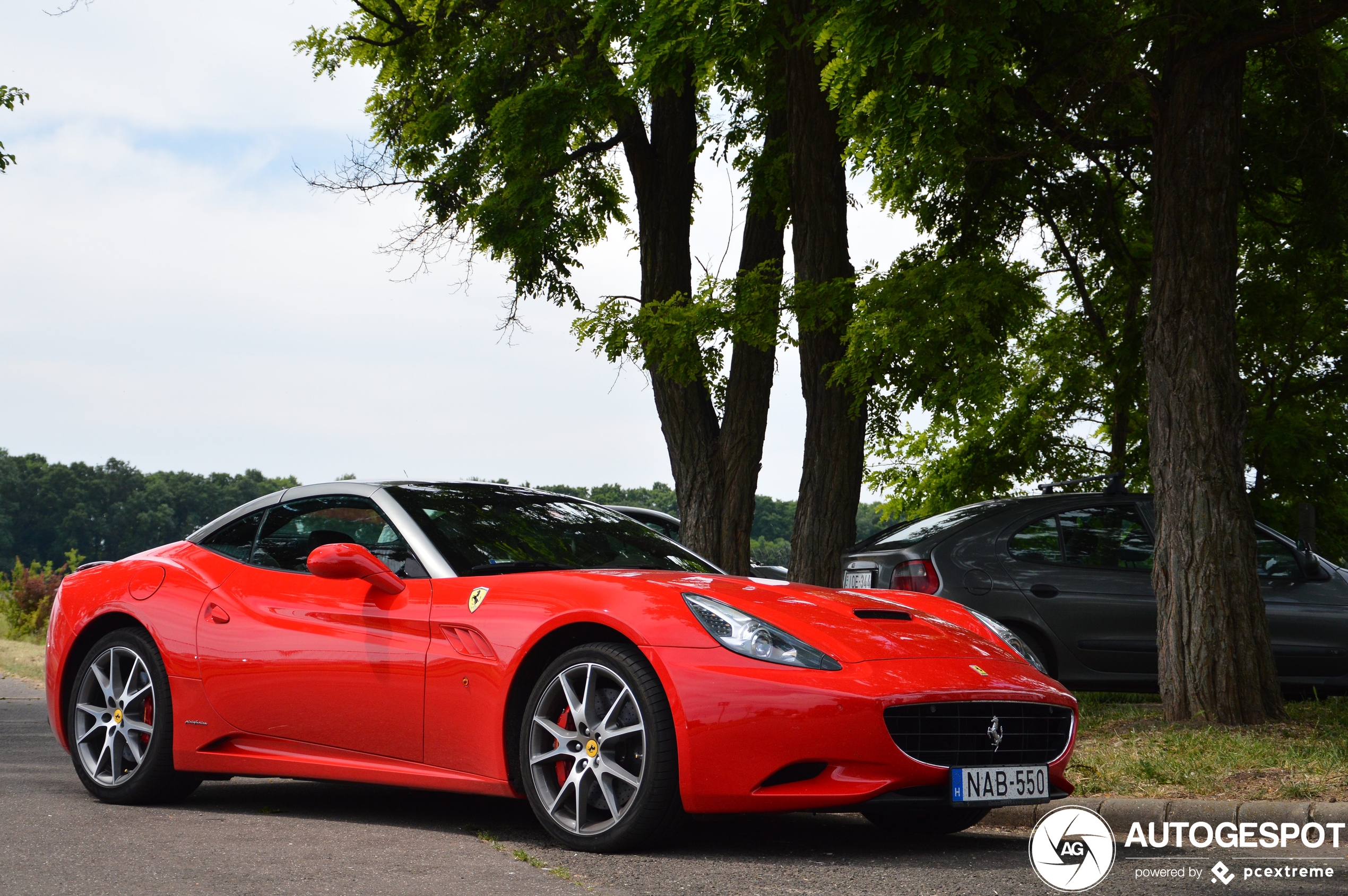 Ferrari California