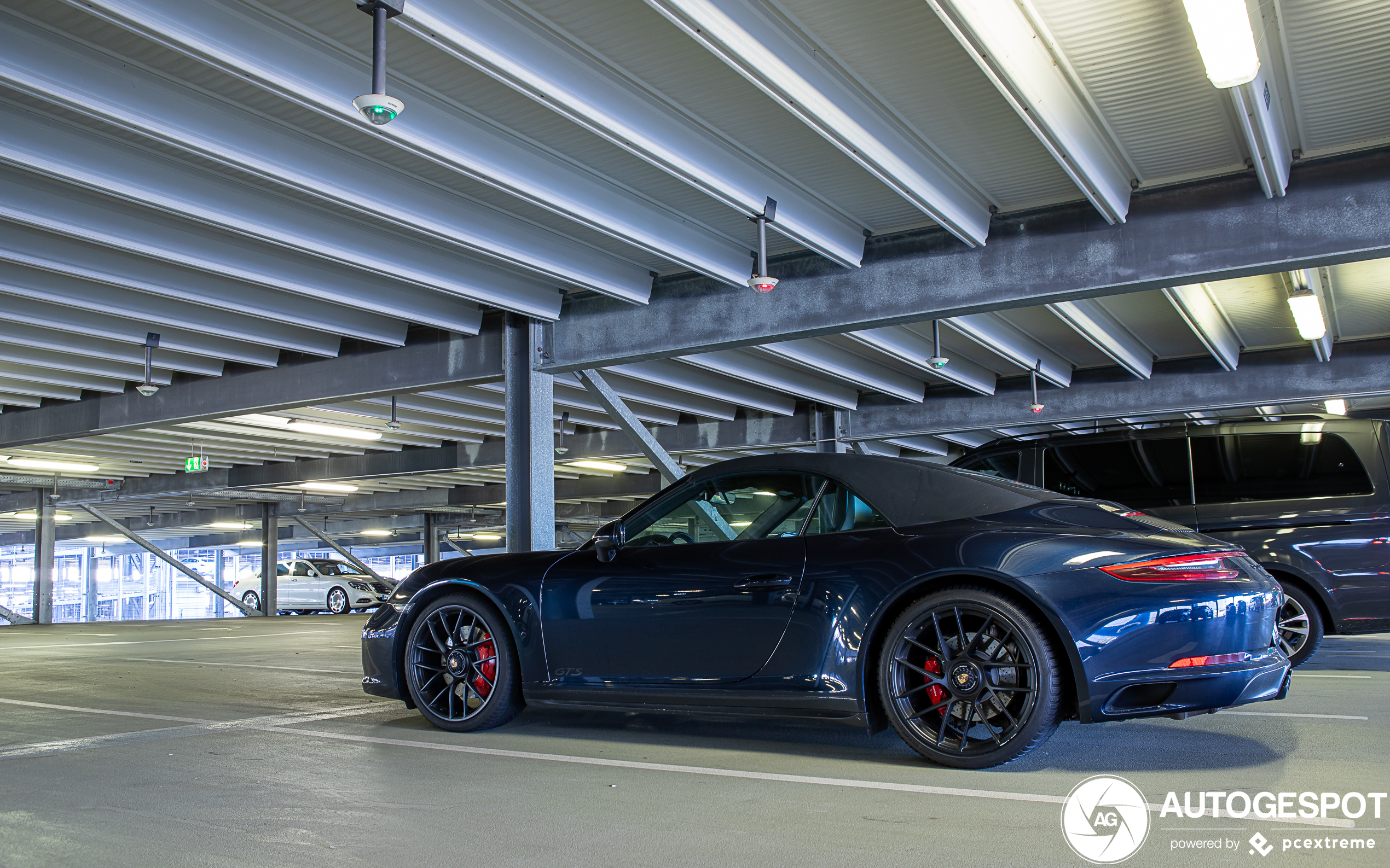 Porsche 991 Carrera 4 GTS Cabriolet MkII