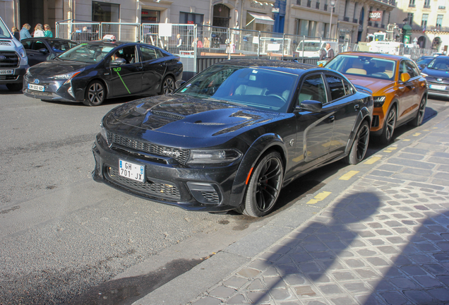 Dodge Charger SRT Hellcat Widebody