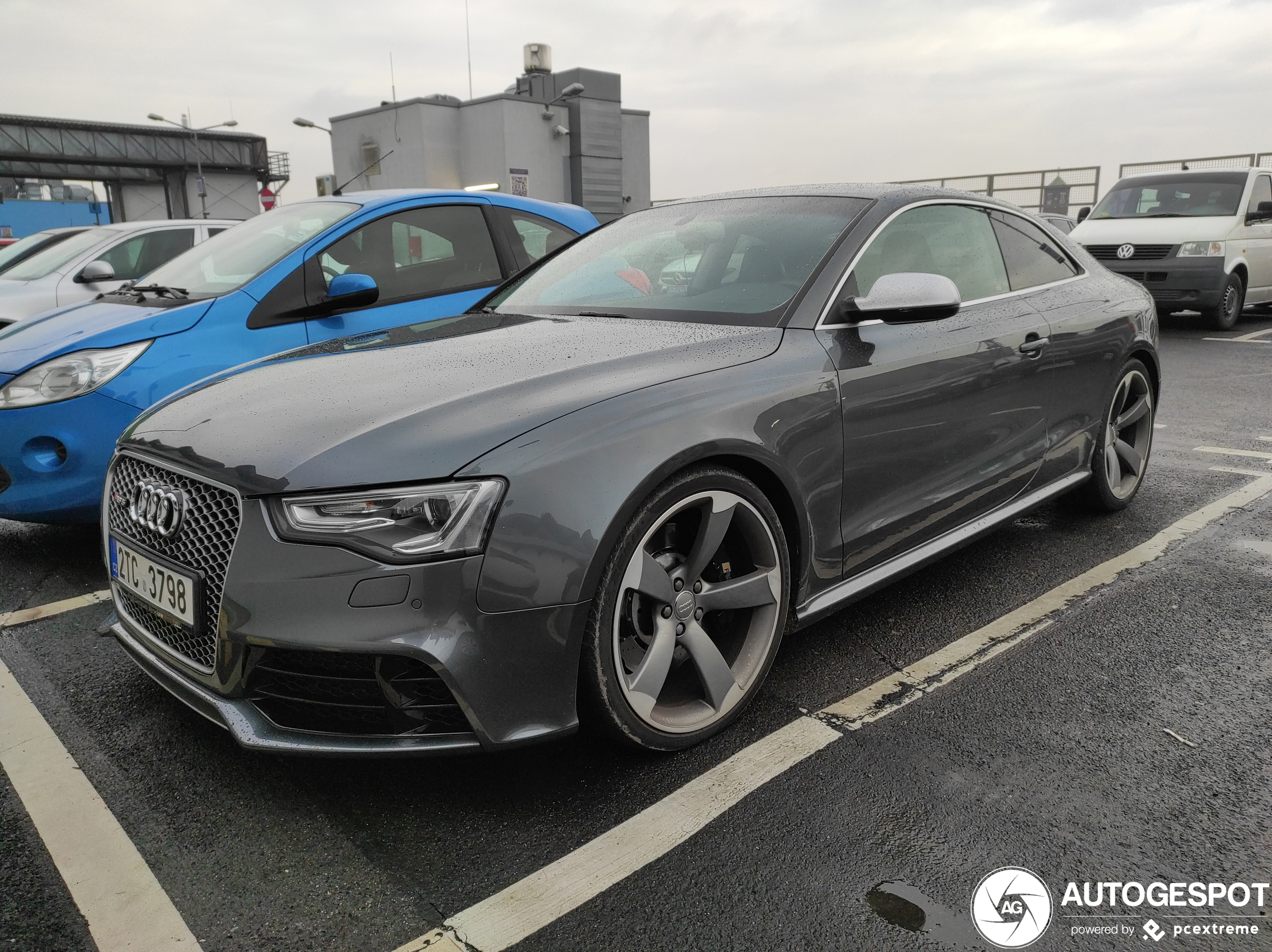 Audi RS5 B8 2012