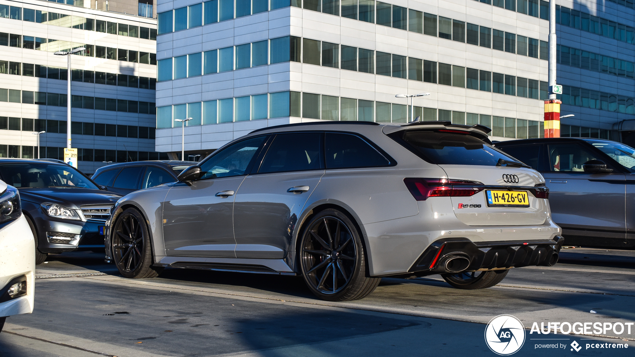 Audi RS6 Avant C8 Urban