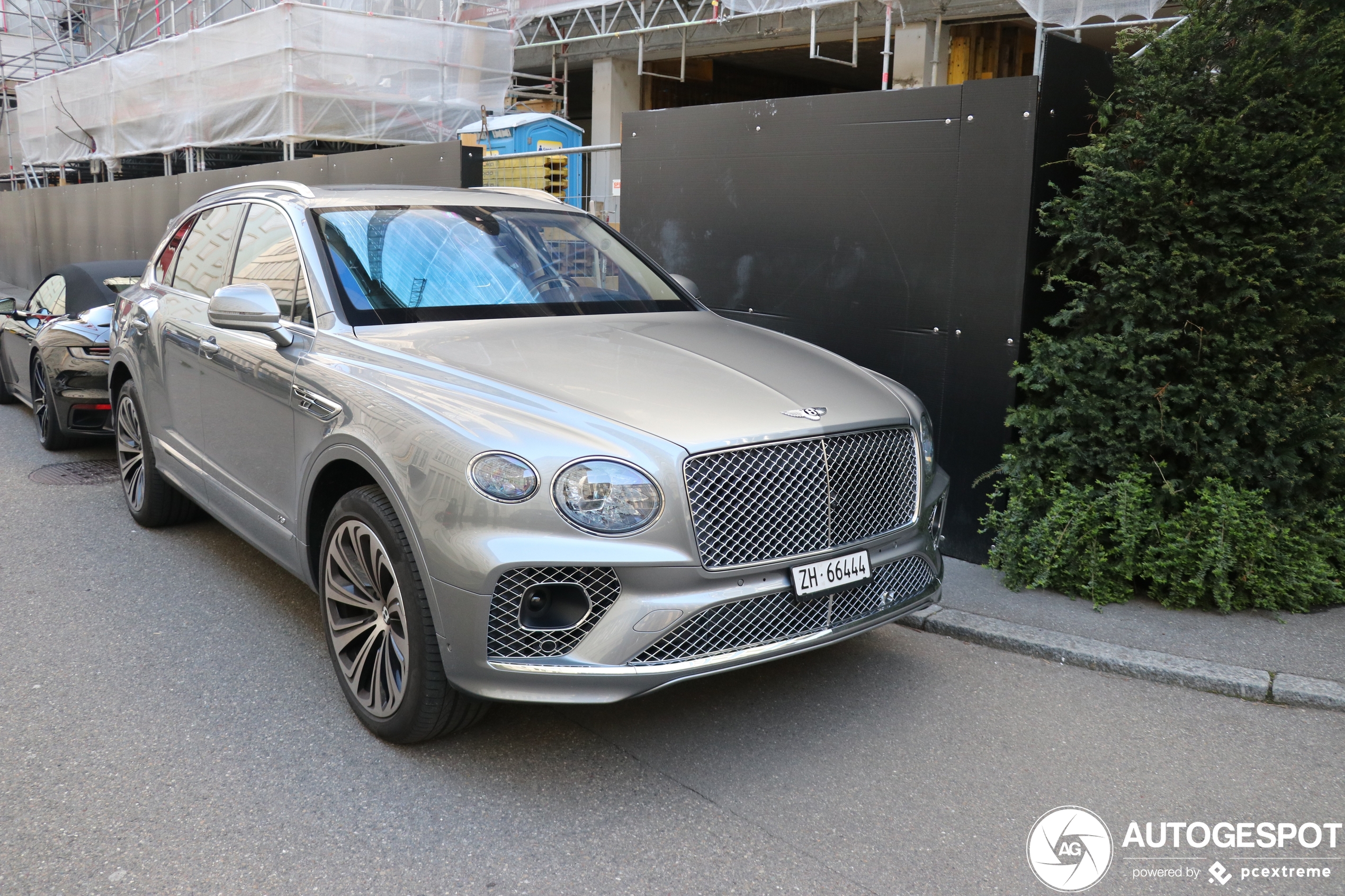 Bentley Bentayga V8 2021 First Edition