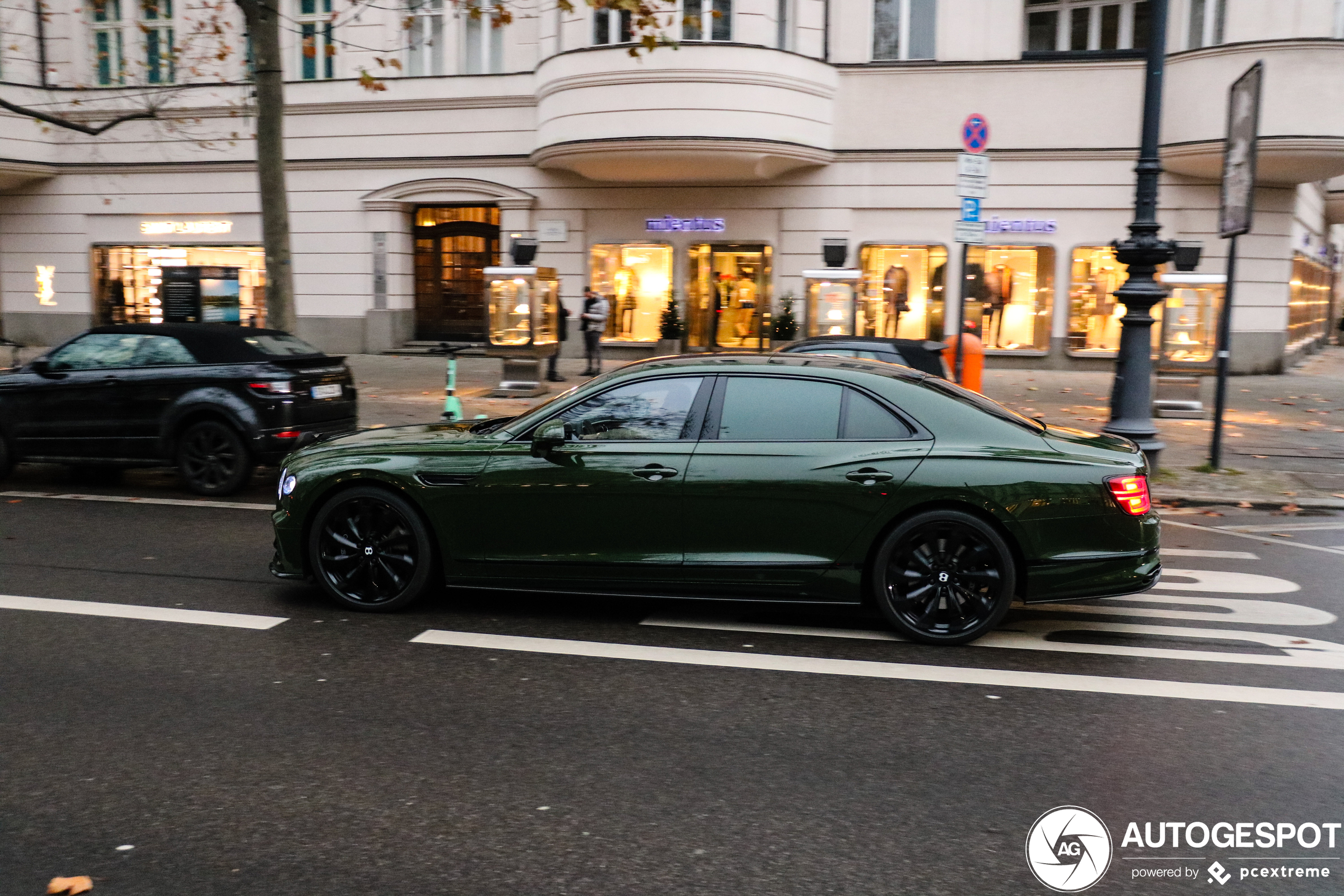 Bentley Flying Spur V8 2021