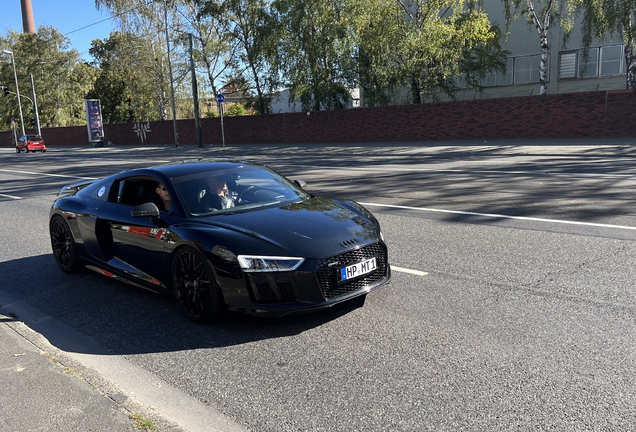 Audi R8 V10 Plus 2015