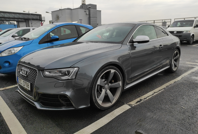 Audi RS5 B8 2012