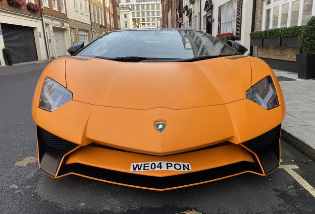 Lamborghini Aventador LP750-4 SuperVeloce Roadster