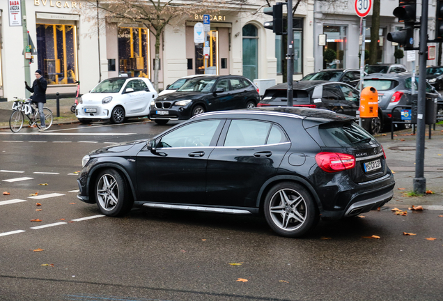 Mercedes-Benz GLA 45 AMG X156