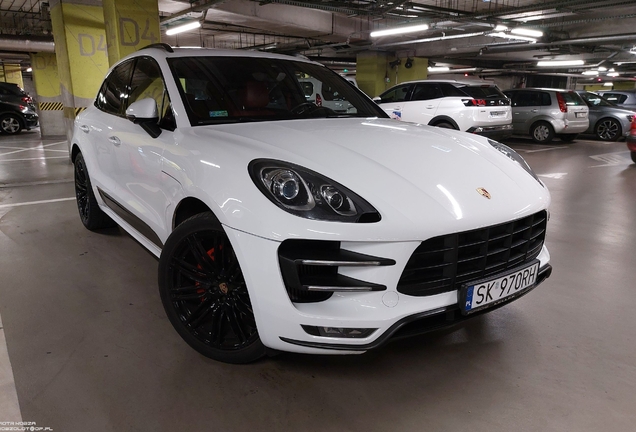 Porsche 95B Macan Turbo