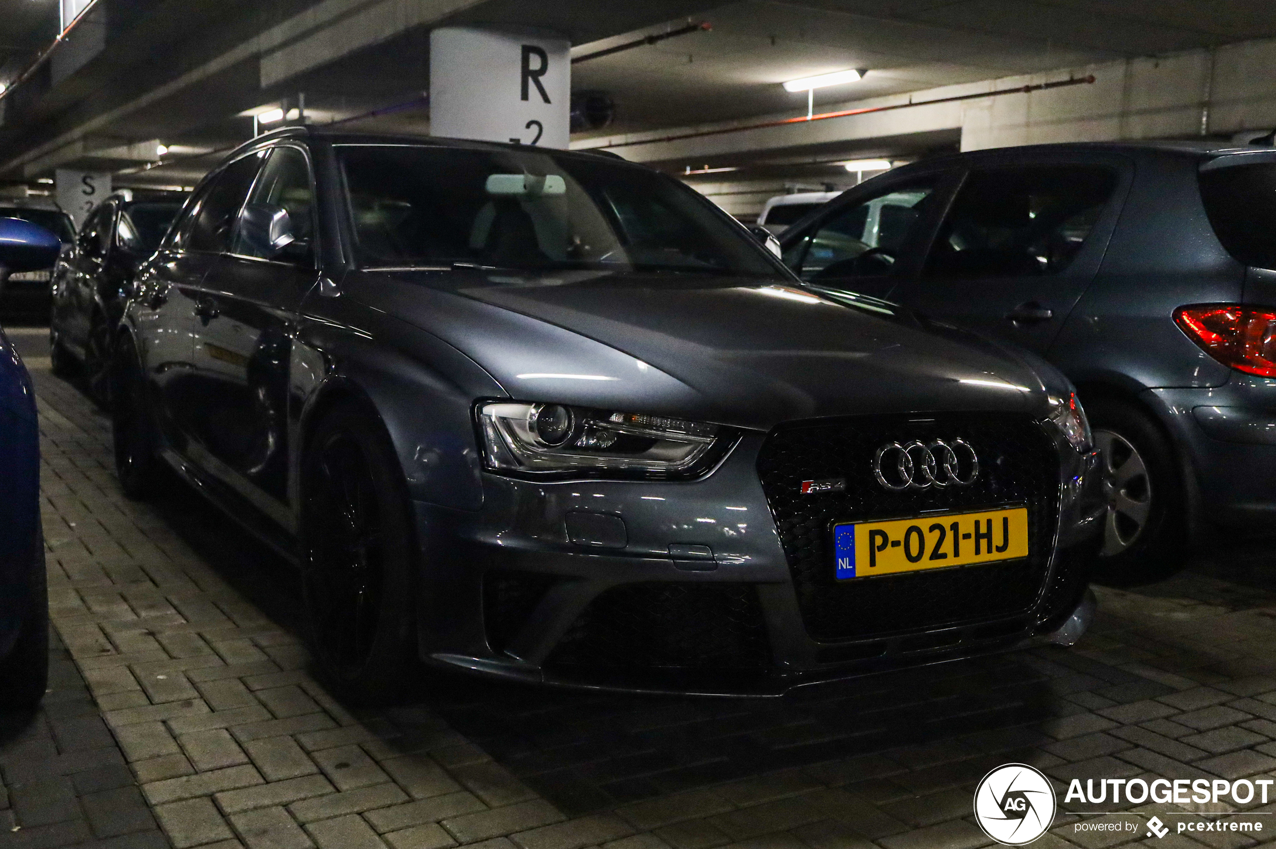 Audi RS4 Avant B8