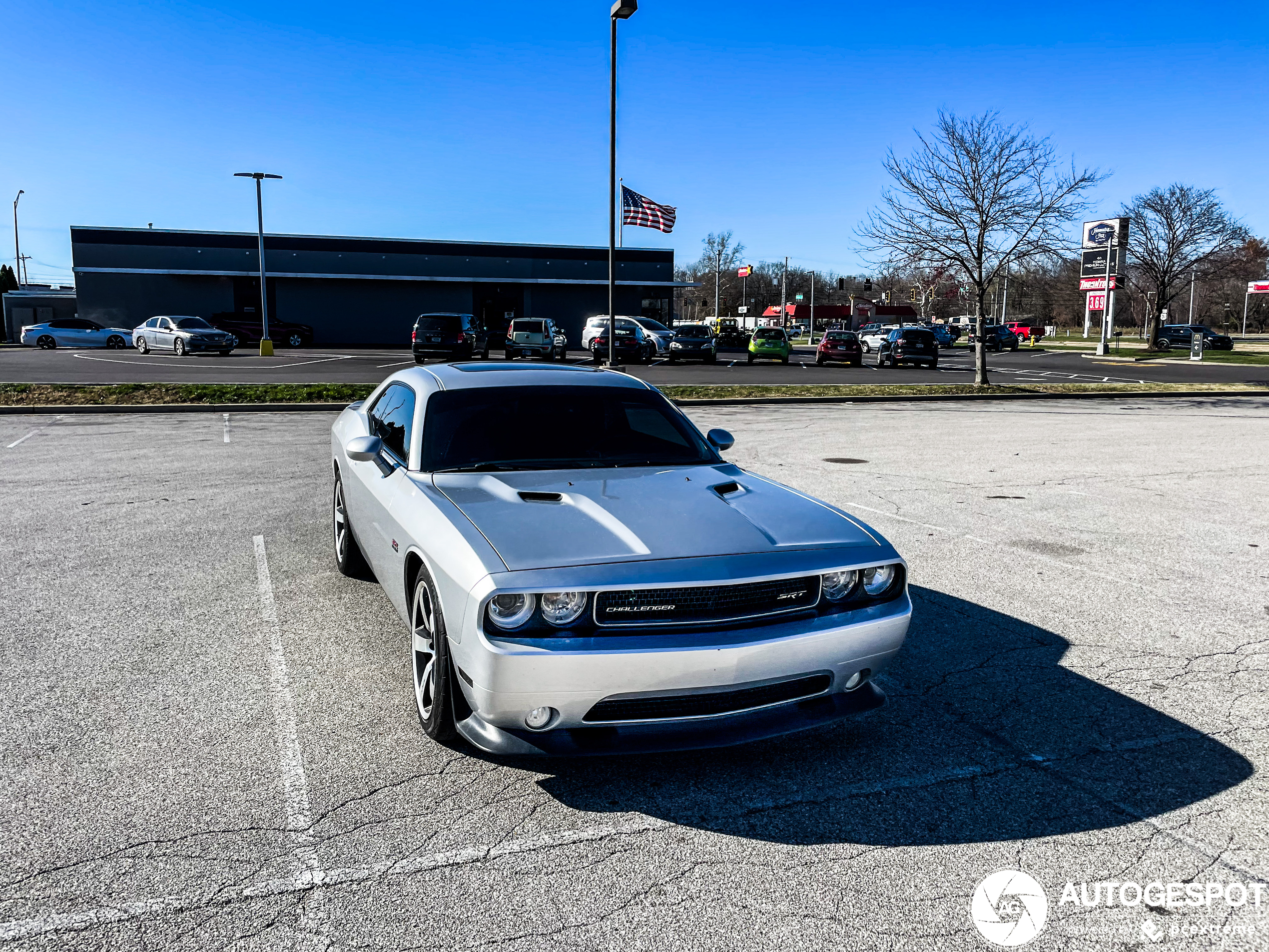 Dodge Challenger SRT-8 392