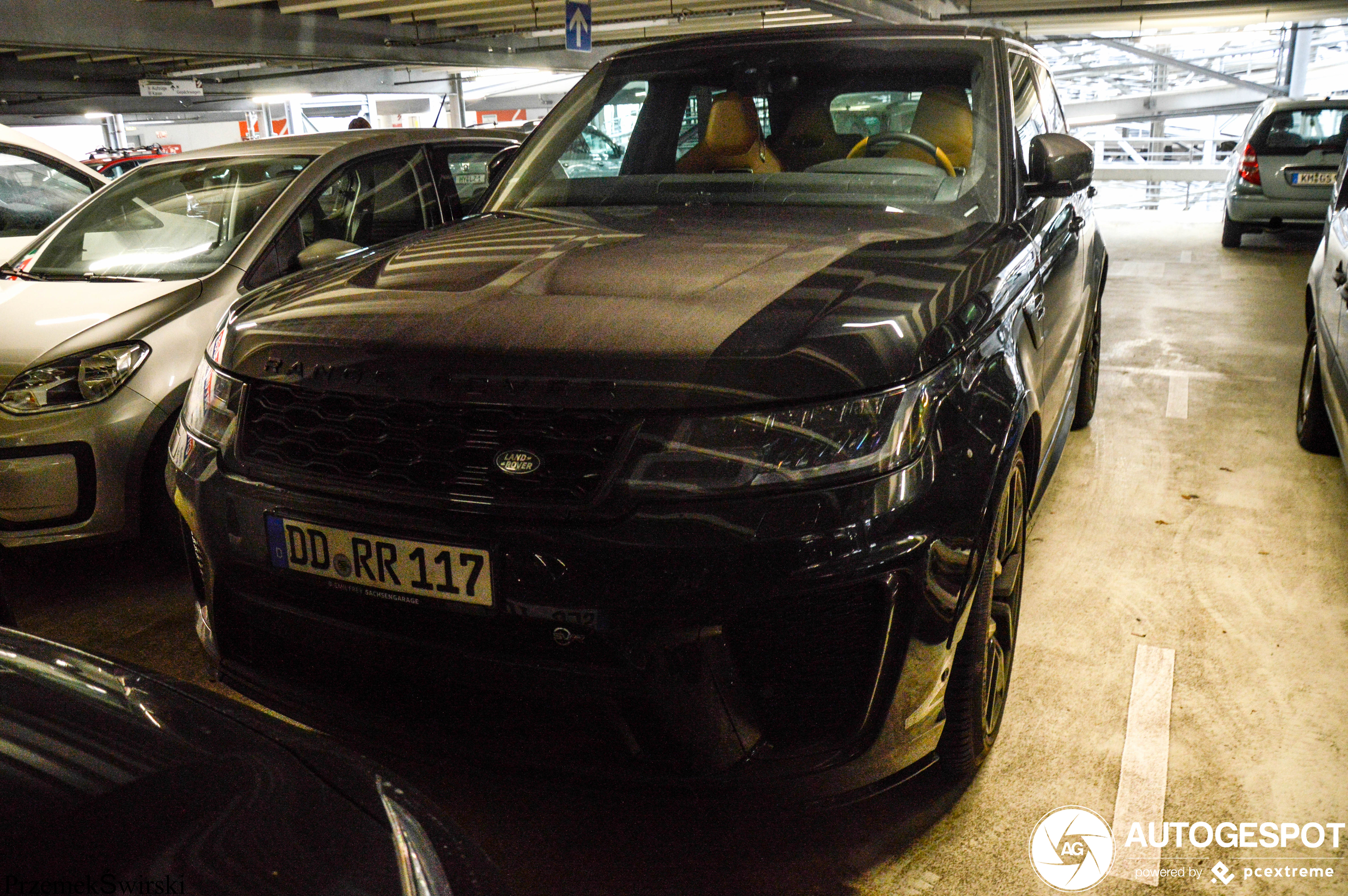 Land Rover Range Rover Sport SVR 2018 Carbon Edition