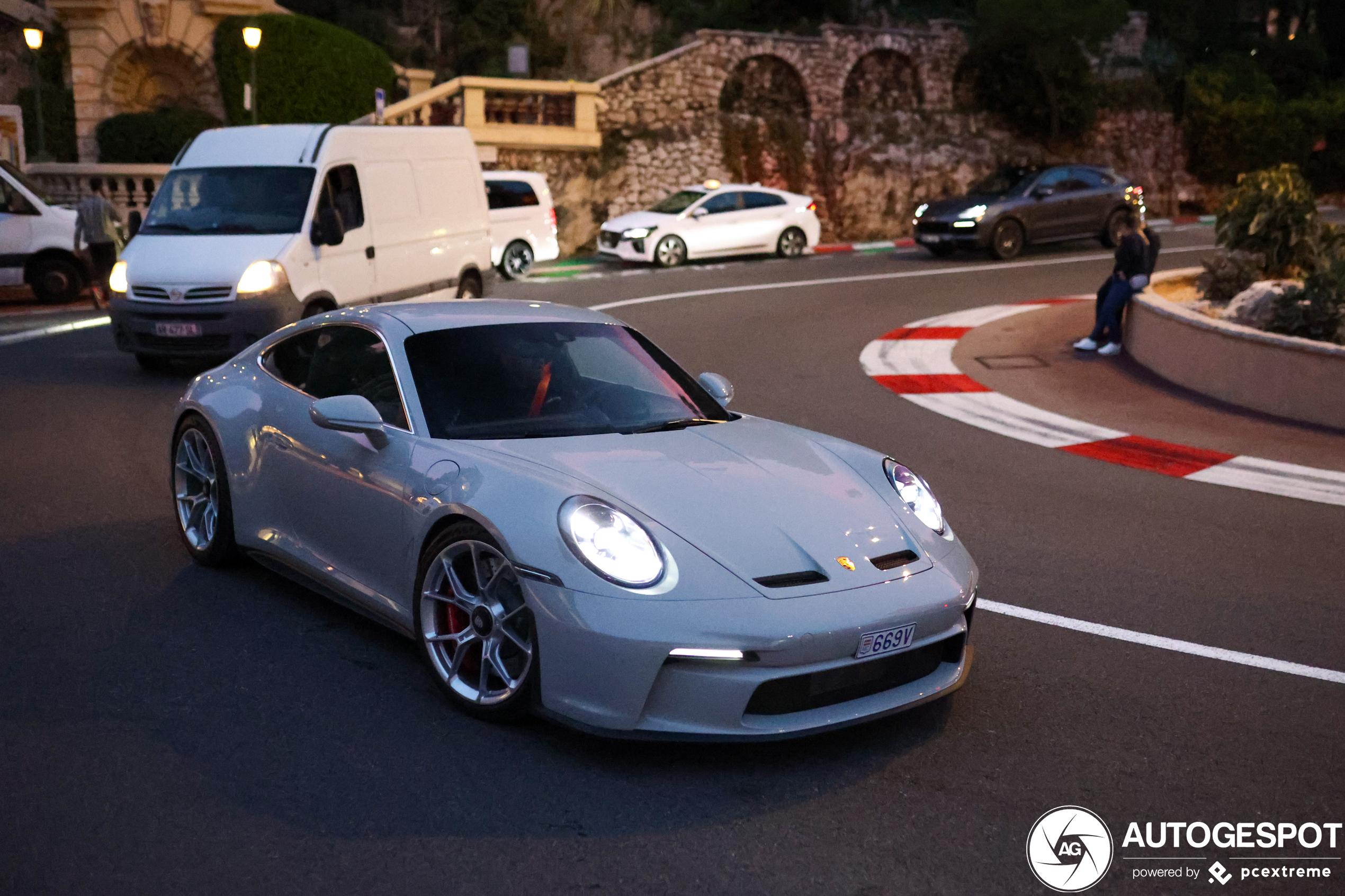 Porsche 992 GT3 Touring