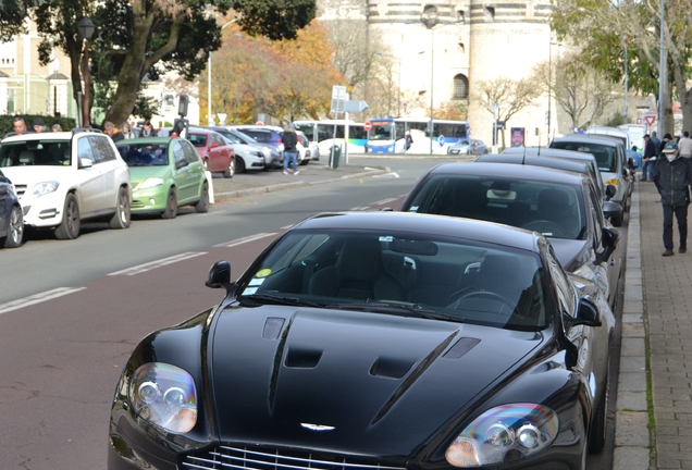 Aston Martin DBS