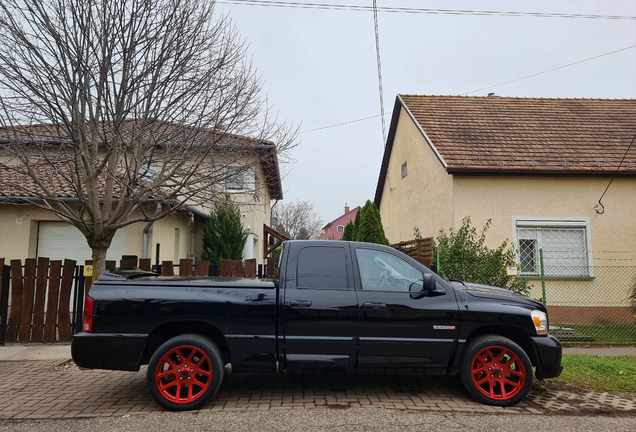 Dodge RAM SRT-10 Quad-Cab