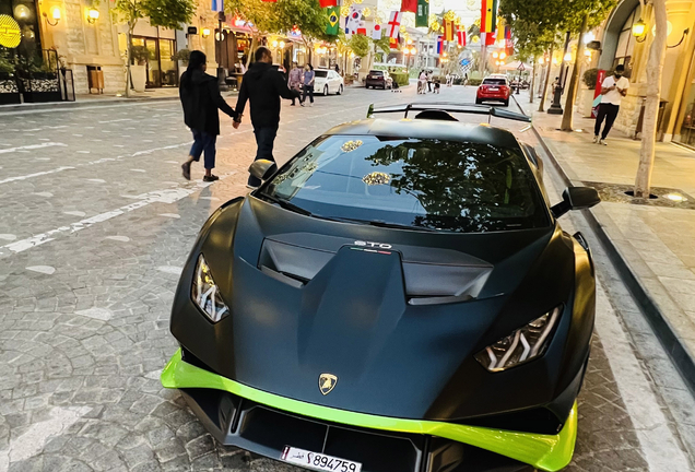 Lamborghini Huracán LP640-2 STO