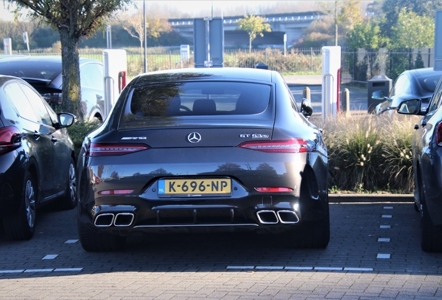 Mercedes-AMG GT 63 S X290